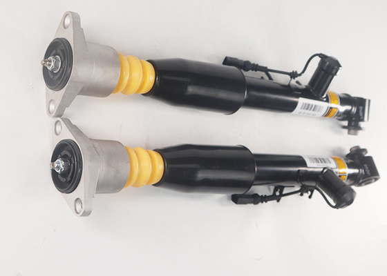 後部 LH RH ショック吸収器 ストロット組 オーディ A6 C6 S6 オールロード クワトロ 4F0616031K 4F0616032E