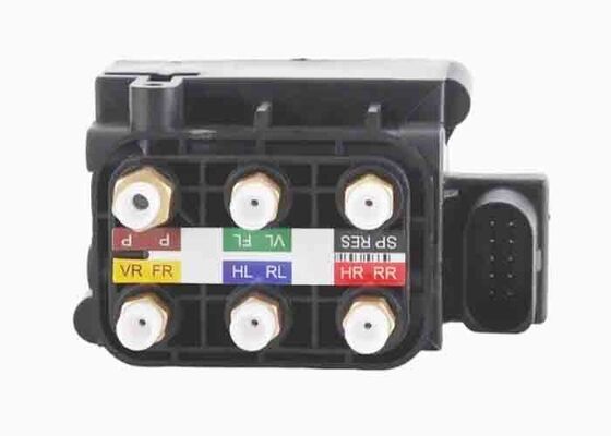 95835890300 オーディQ7 ジップグランドチェロキー トワレグカイエン用の空気懸垂電磁弁ブロック